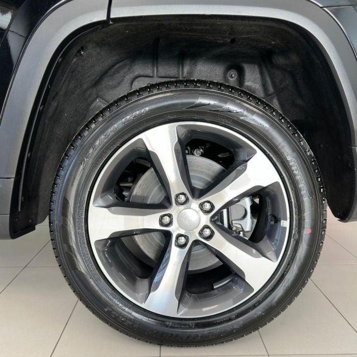 JEEP® GRAND CHEROKEE Limited 2023