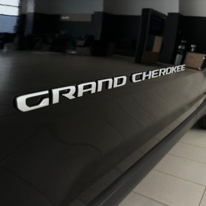 JEEP® GRAND CHEROKEE Limited 2023