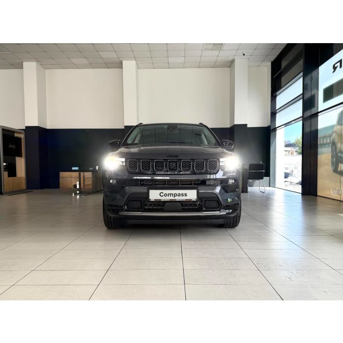 JEEP® COMPASS Summit 2025