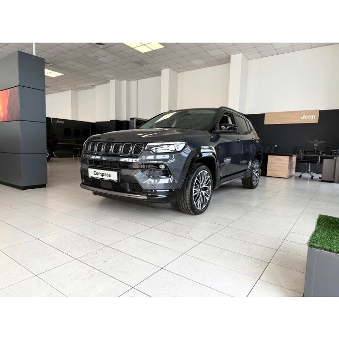 JEEP® COMPASS Summit 2025