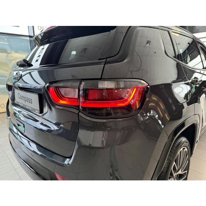 JEEP® COMPASS Summit 2025