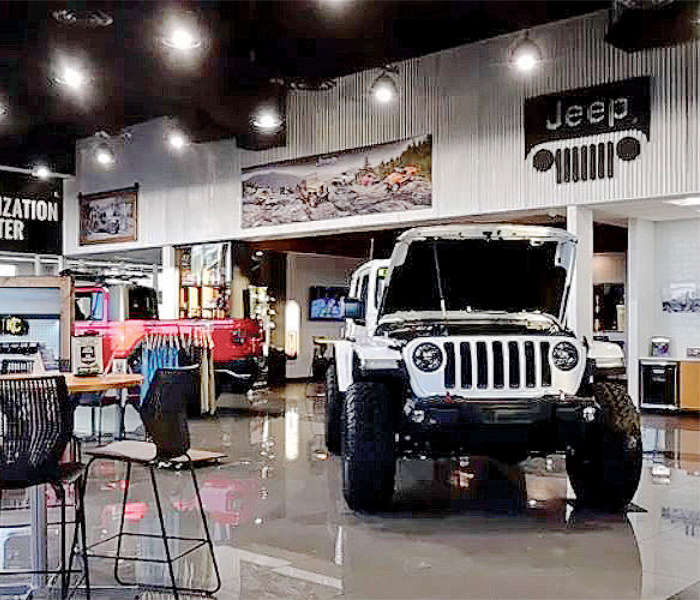 Білий Jeep Wrangler у салоні