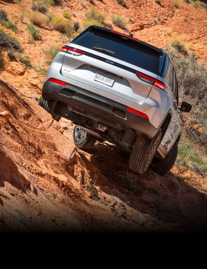 Jeep Grand Cherokee, подолання скалистої місцевості